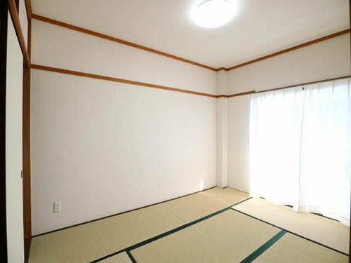 メゾン赤土の内装