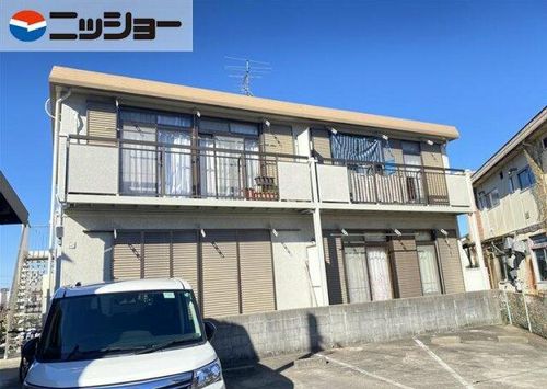 シロソハイツの外観