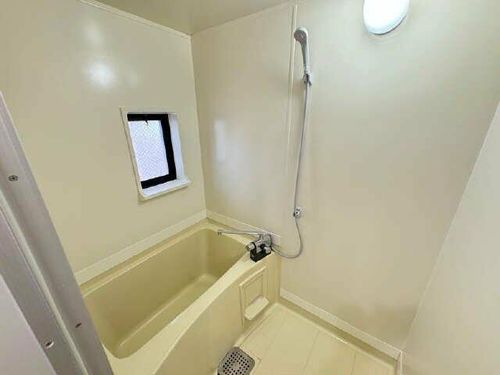 ファミールPitの風呂