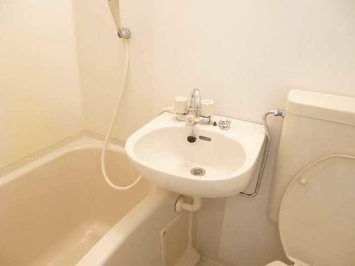 エル高峯の内装