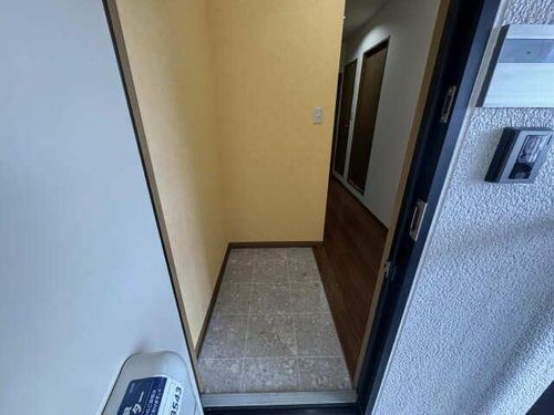 エクセレントタウンの玄関