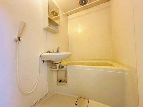 エクセライフ1高辻の風呂