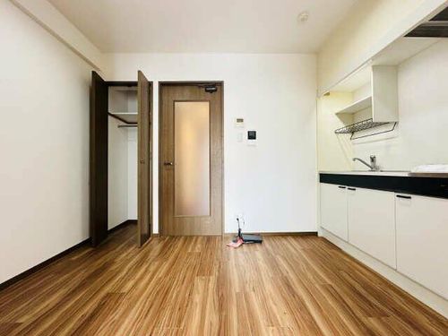 レザンボナール葵の居間