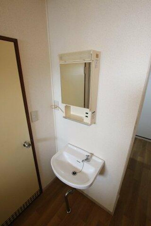 月見ハイツA棟の内装