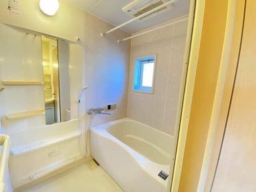 チャーリーズE棟の風呂