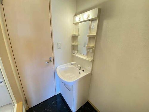 チャーリーズE棟の内装