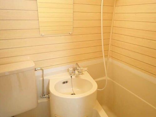 花見ハイツの内装