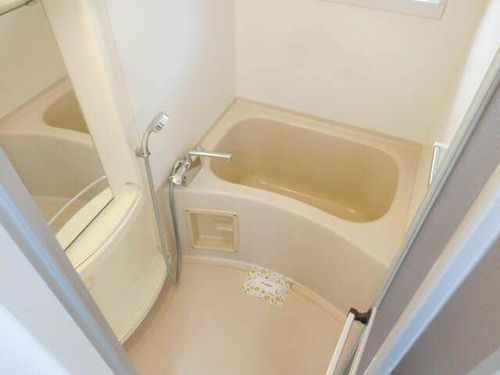 プリシェール室賀B棟の風呂