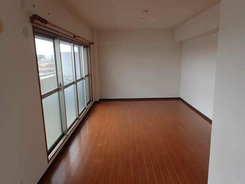 Serenityの居間