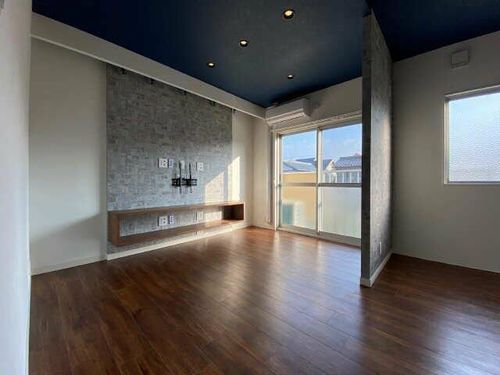 コーポ的場の居間