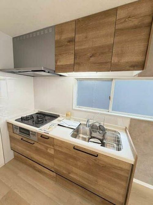 ソレーユ曙 E棟のキッチン