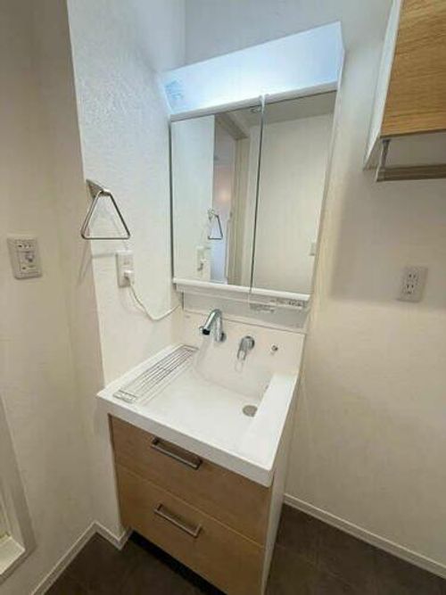 ソレーユ曙 E棟の内装