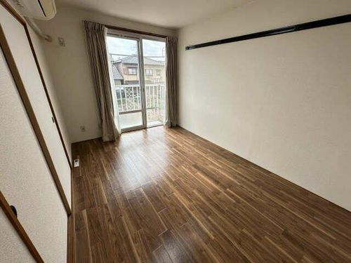 マルシンハイツの内装