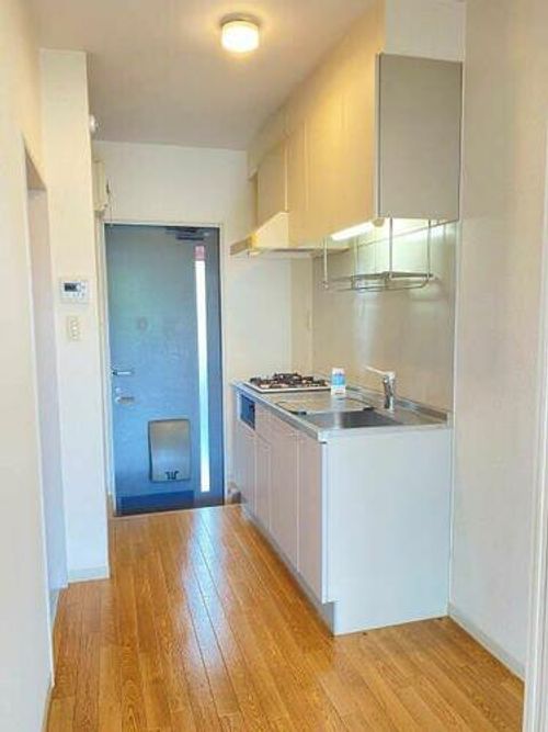 ポテトもろの木の居間