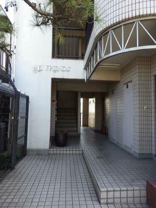 レイフレンズの玄関