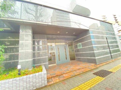 ESSE東別院の玄関