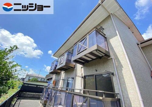 ロイヤル高津の外観