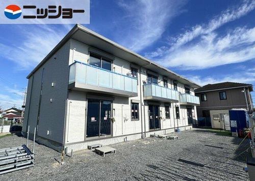 バトーエメロード C棟の外観