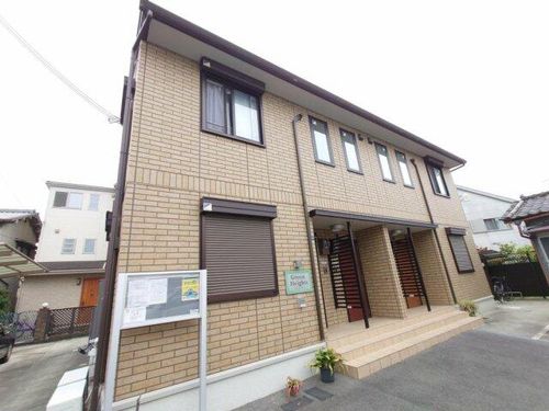 グリーンハイツの外観