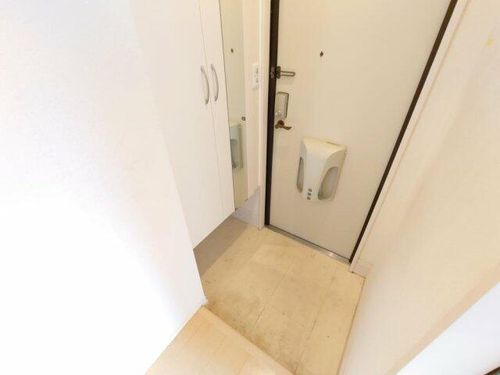 グリーンハイツの玄関