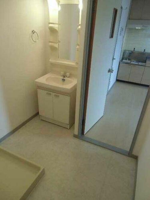 シャルル安藤Ⅱの内装