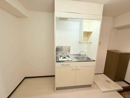 シャンポール大須のキッチン