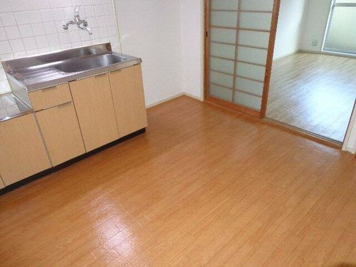 シティハイツワシヅの居間