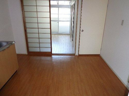 シティハイツワシヅの内装