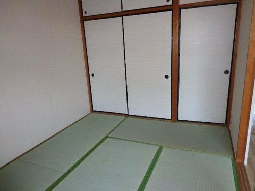 シティハイツワシヅの内装