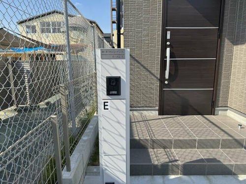 愛知県清須市新清洲3丁目(一戸建)の賃貸物件の玄関