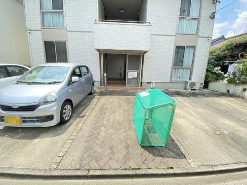 シャンティの玄関