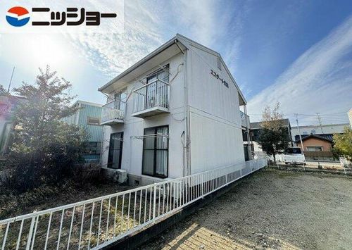 エステート飛高の外観