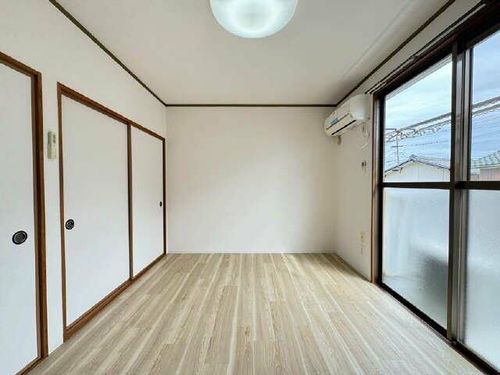 エステート飛高の居間