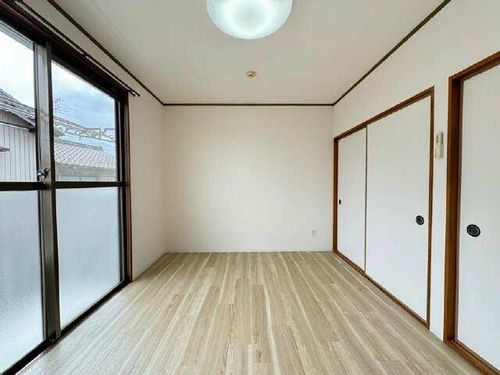 エステート飛高の内装