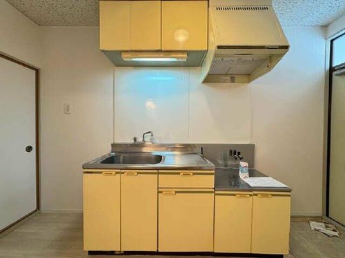 エステート飛高のキッチン