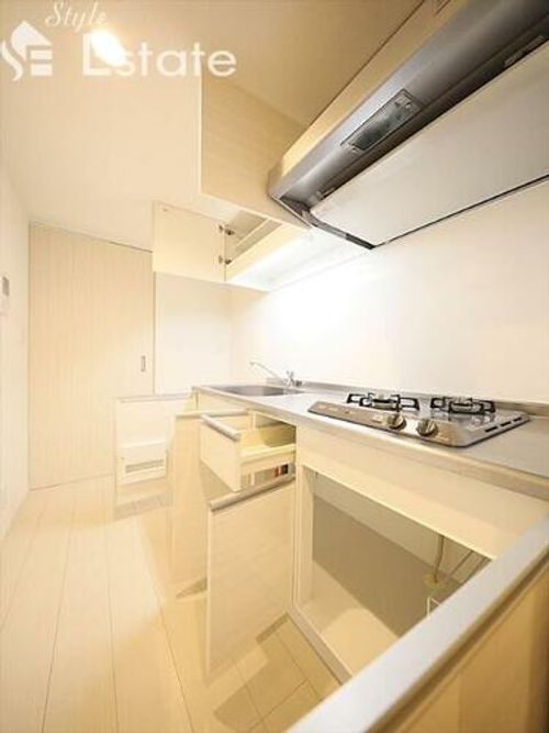 OHANA栄生のキッチン