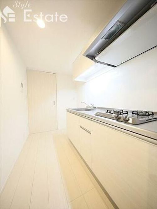 OHANA栄生のキッチン