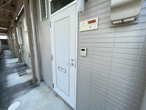 シングル小田原の玄関