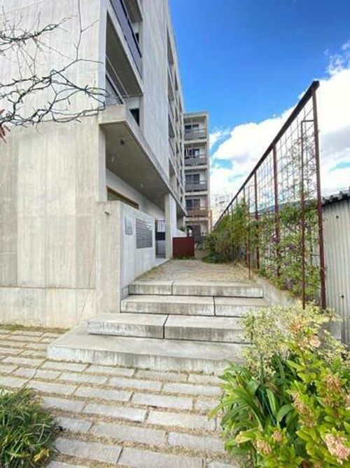 nuts imaikeの玄関