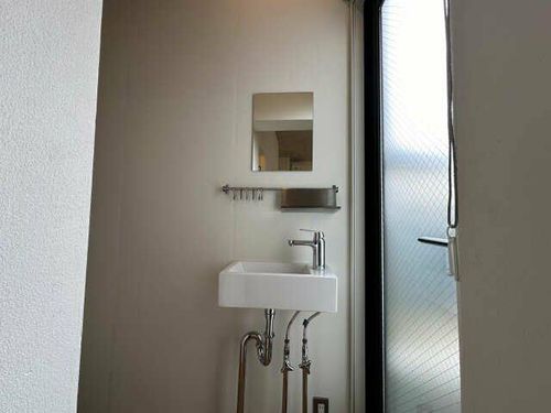 nuts imaikeの内装