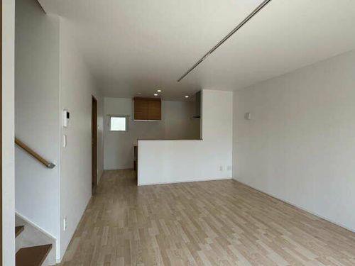 愛知県豊田市土橋町8丁目(一戸建)の賃貸物件の居間