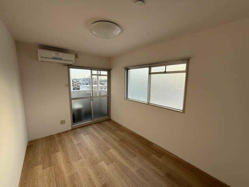 ARK中村公園駅Ⅱの居間