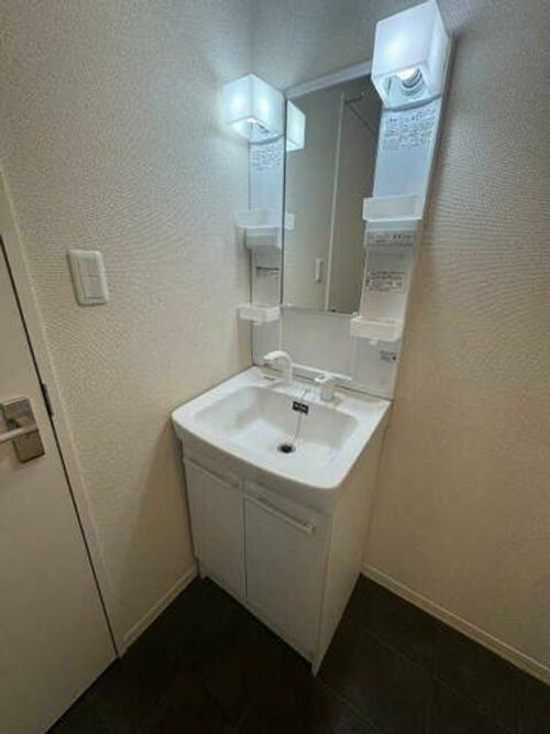 プレミアス向山の内装