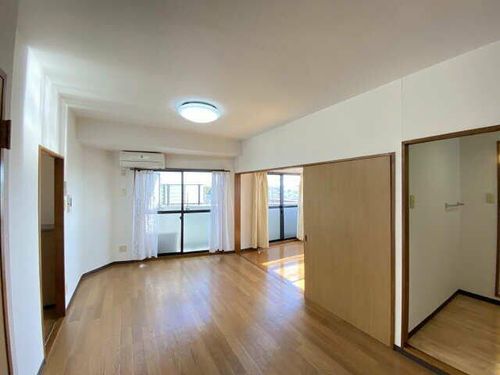 MAISON HARUTANOの居間