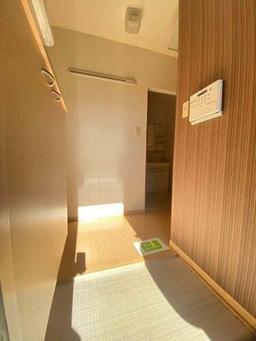 ハックベリーの玄関