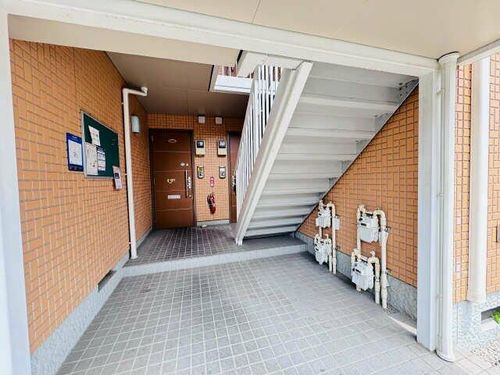 シャーメゾン柳田の玄関