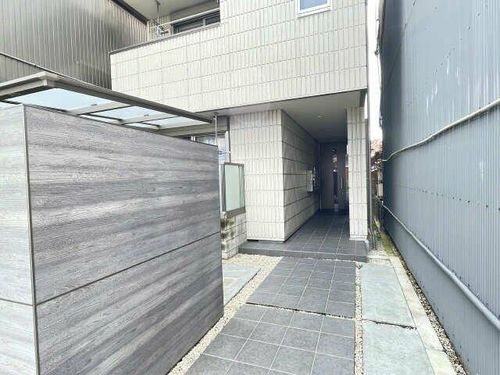 フェルマータ新瑞の玄関