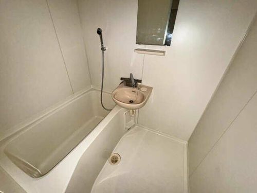 レジュールオザワの風呂