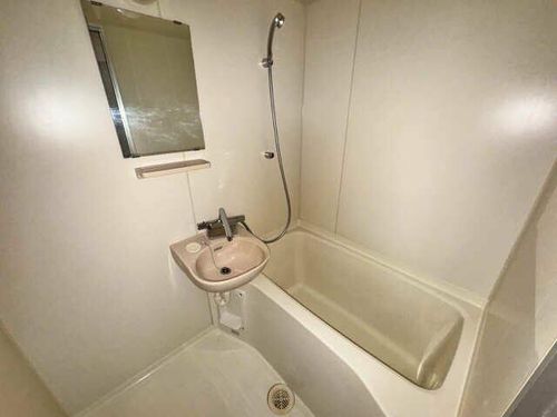 レジュールオザワの風呂