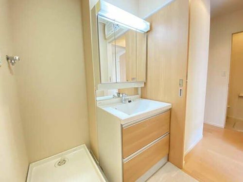 プラナスの杜の内装